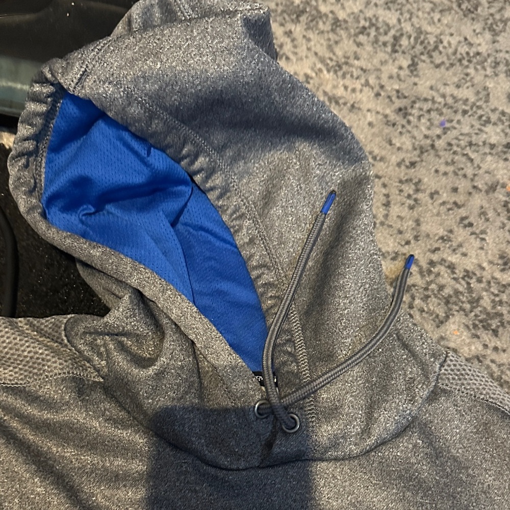 Tek Gear Men's Gray and Blue Hoodie